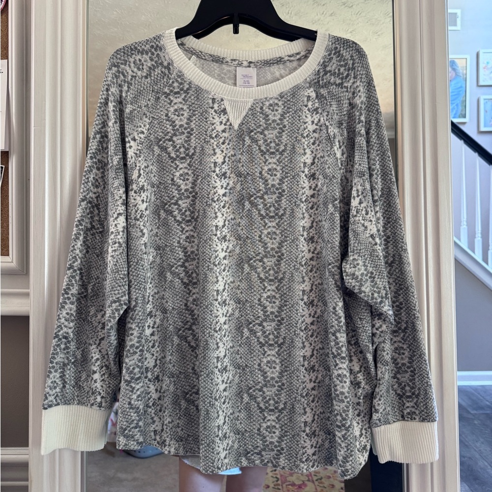 Secret Treasures Snakeskin Lounge Top